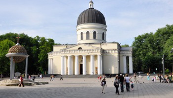 Car transfers to Kishinev Moldova from Iasi Suceava Bacau